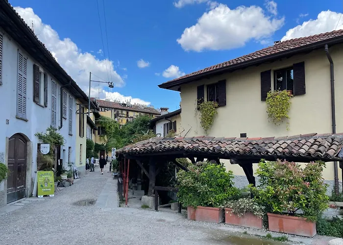 Il Melograno Sul Naviglio